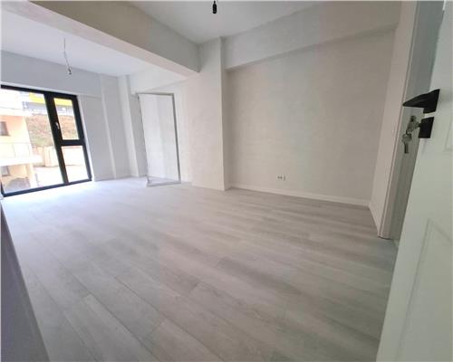 Apartament cu 3 camere, finalizat, gata de mutare. Pacurari