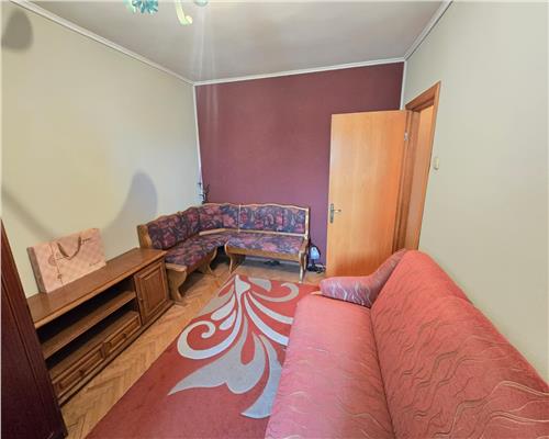 Garsoniera in Pacurari etaj 5 din 10, la Bulevard