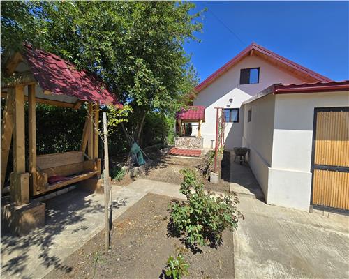 Casa de vanzare la Tiganasi. 25 km de Iasi