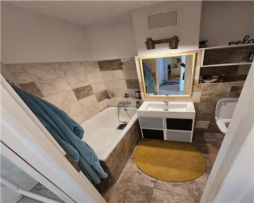 Apartament 2 camere, PALAS MALL, vizavi de KFC. Parcare inclusa