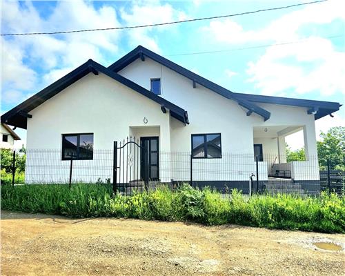 Casa noua de vanzare: 4 camere, 2 bai - loc. Dumesti | 500 mp teren | 130.000 euro