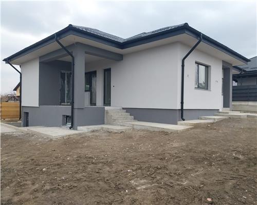 Casa noua de vanzare, la Dumesti