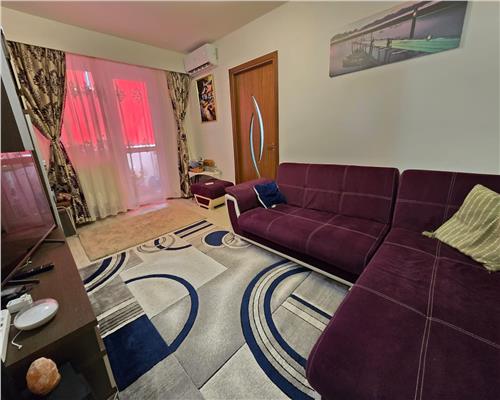 Pret redus! Apartament 2 camere, mutare imediata
