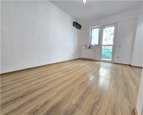 Apartament 2 camere, parter (dublu acces), pentru locuit sau investitie