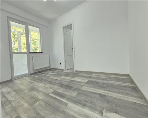 Apartament de vanzare, 3 camere, 2 dormitoare Tatarasi Nord