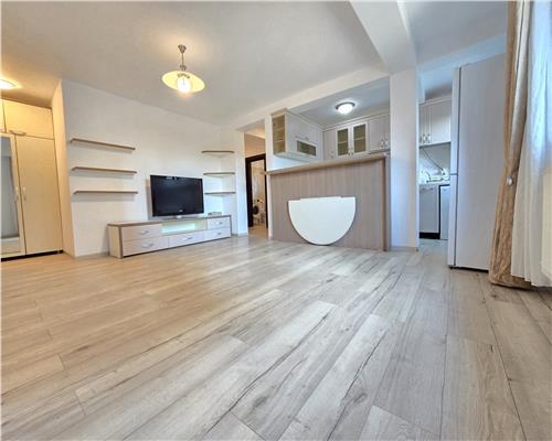 Apartament de vanzare: 3 camere, Palas Mall