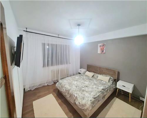 Apartament 3 camere, Nicolina, mutare imediata