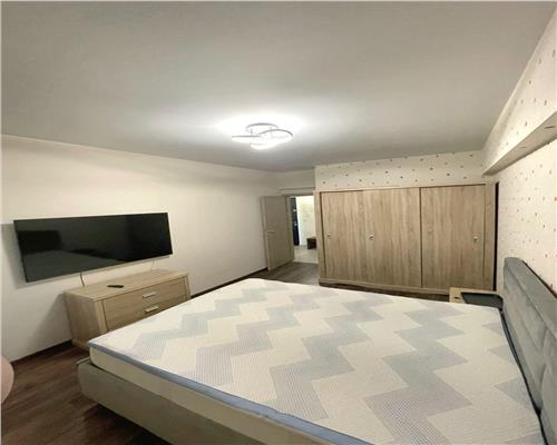 Apartament de inchiriat in Tatarasi: 2 camere, etaj 2