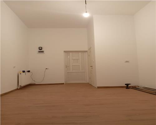 Spatiu de inchiriat. Zona centrala, Tg. Cucu