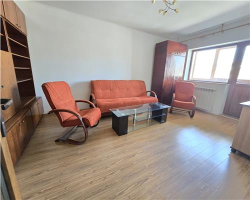 Apartament 2 camere decomandat, zona Gara, Strapungere Silvestru (etaj intermediar)