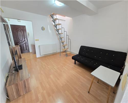 Apartament 2 camere, zona Nicolina