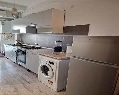 Apartament 2 camere de inchiriat, zona Palas Mall