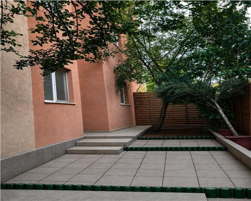 Apartament 2 camere cu gradina proprie, Tatarasi