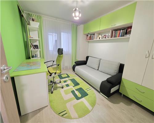Oferta in exclusivitate! Apartament cu 4 camere de vanzare in Nicolina | Complet mobilat si utilat