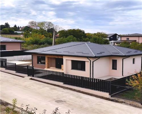 0% COMISION! De vanzare in Tomesti: casa individuala cu 3 dormitoare si teren de 500 mp